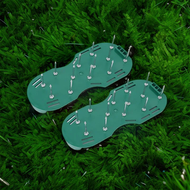 D 1組の、草の根元に突起のある、庭仕事用、散歩用、芝生を活 - Gardening Tools Revit のレビューと価格